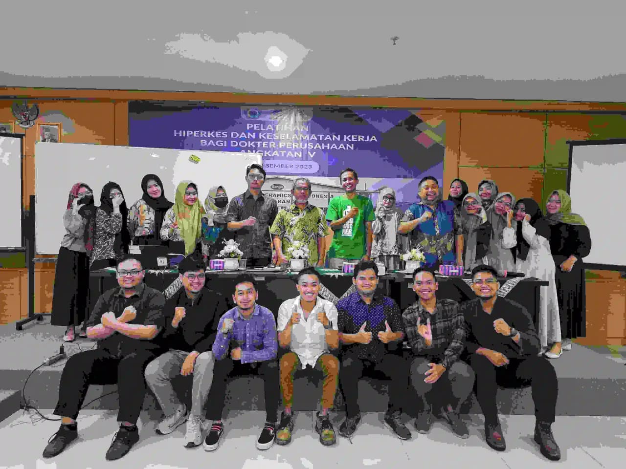 Health Corporate Hygiene (Hiperkes) & Occupational Safety image 2